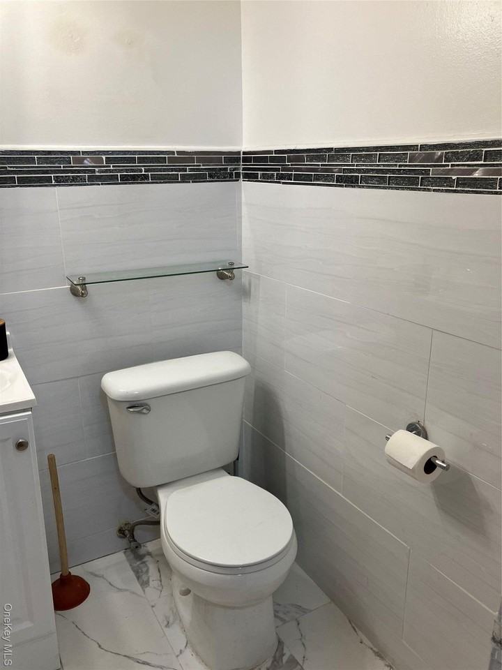 87-05 166th Street #5E - Photo 7 of 13