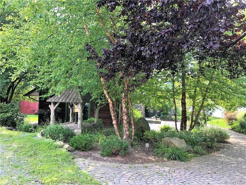 7 Tamarack Rd - Photo 6 of 34