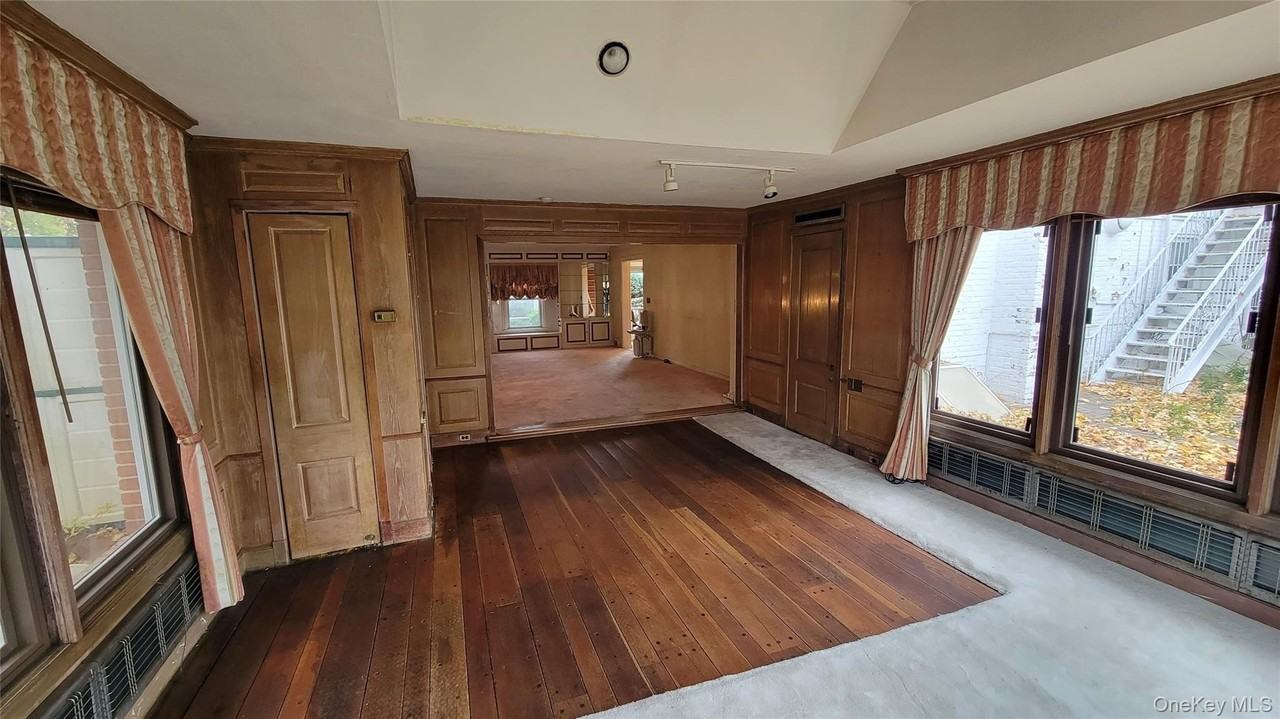 18620 Troon Rd - Photo 7 of 36