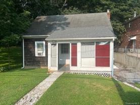 495 Community Drive - Photo 1 of 1