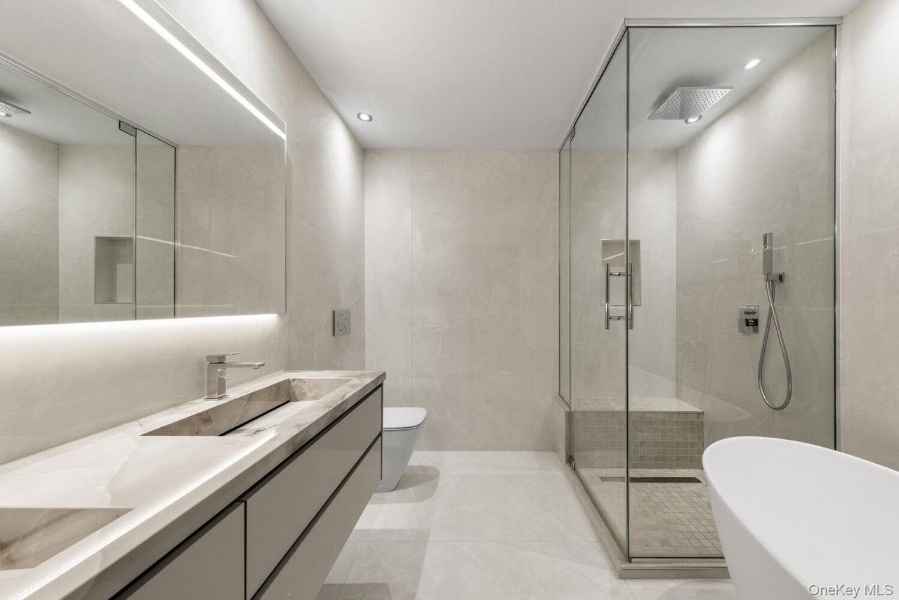 440 Kent Ave Apt 22b #22B - Photo 6 of 17