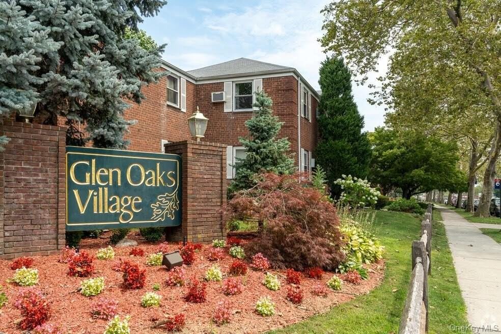 25439 74th Ave Unit 70a21 #70A21 - Photo 4 of 14