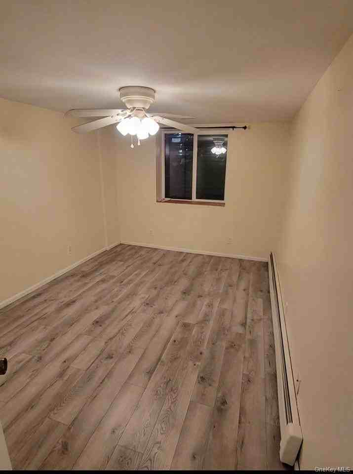 37 Knollcrest Ave - Photo 4 of 8