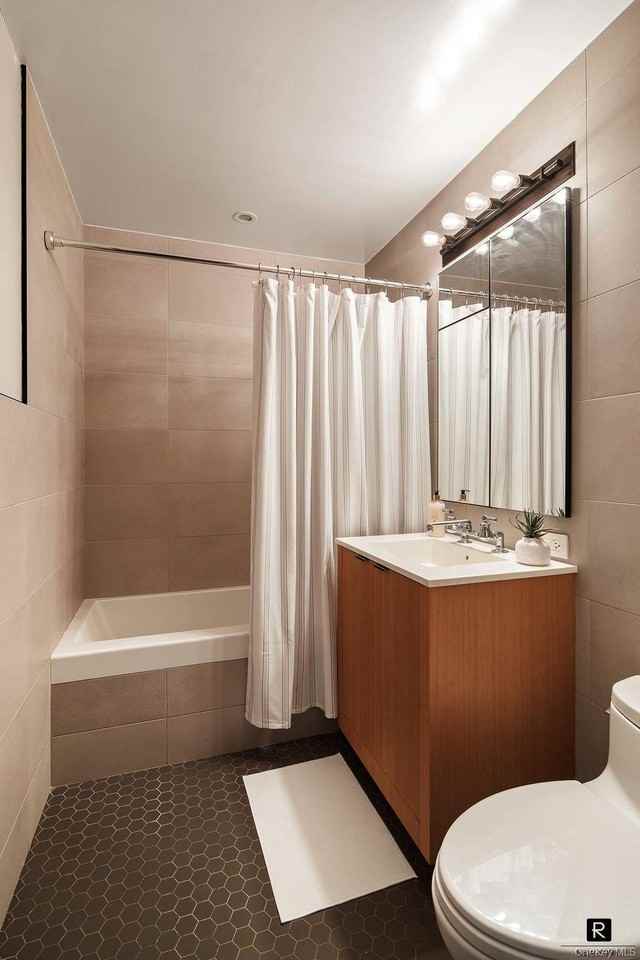 540 W 28th St Apt 4a #4A - Photo 7 of 10