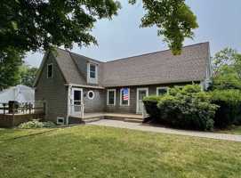 featured image of 28 Glen Street #1