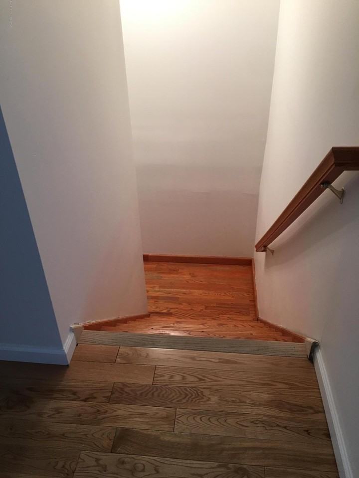 110 Poplar Avenue - Photo 7 of 27