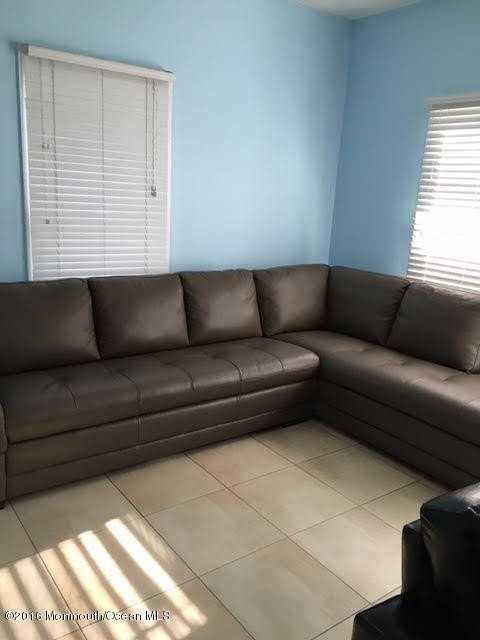 112 Poplar Avenue - Photo 2 of 22