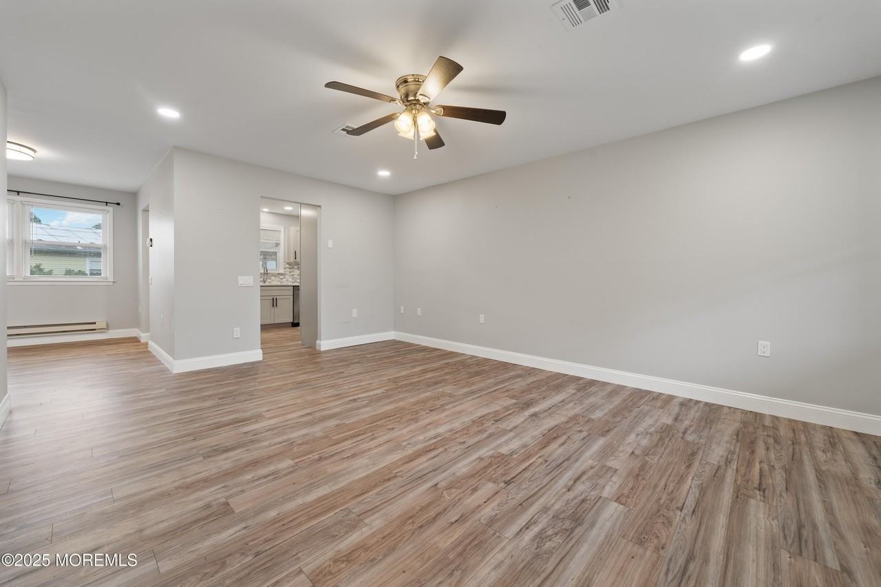 81 Falmouth Ave Unit 72 #72 - Photo 5 of 20