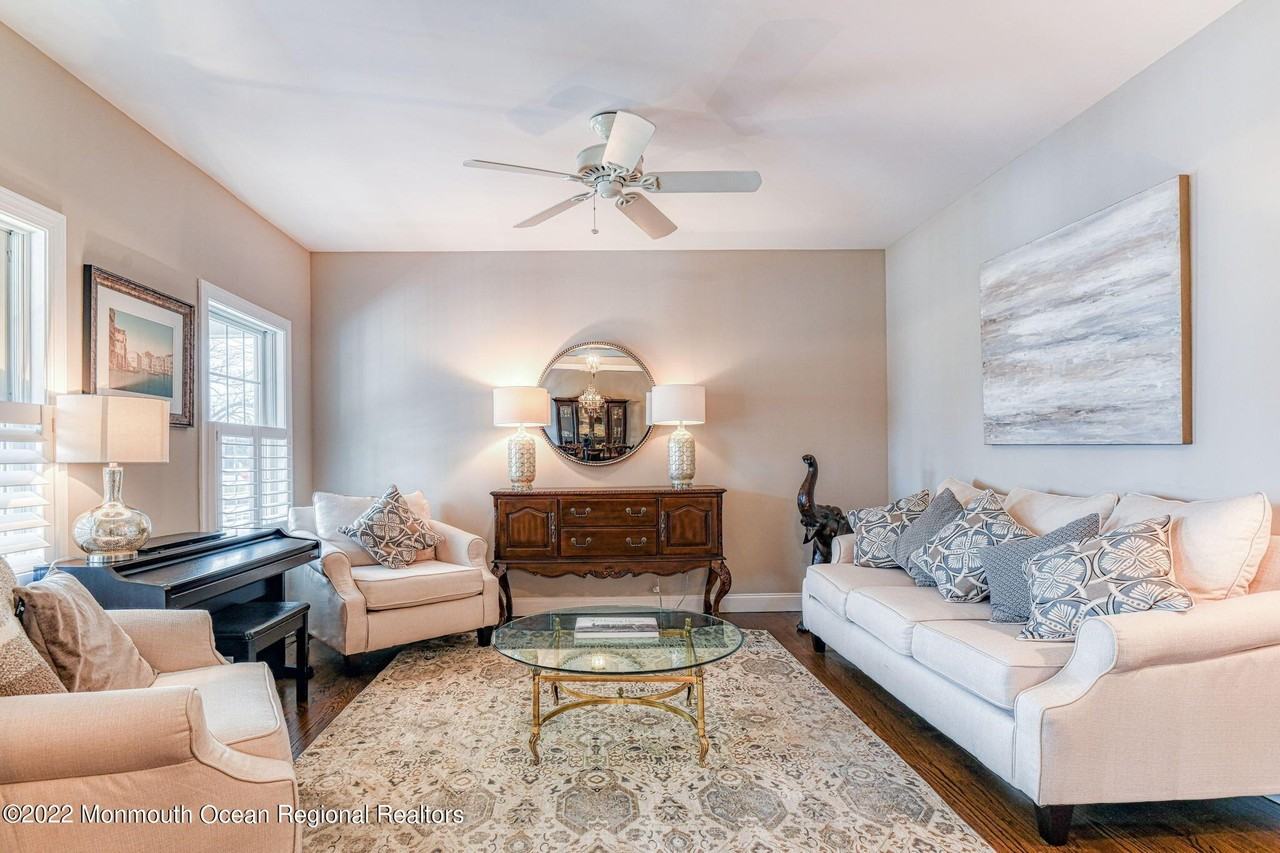 346 South Blvd - Photo 7 of 50