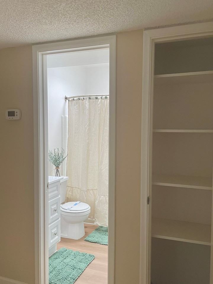 RIVER GARDEN - Photo 5 of 16