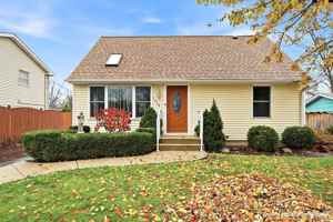 featured image of 1219 Brentwood