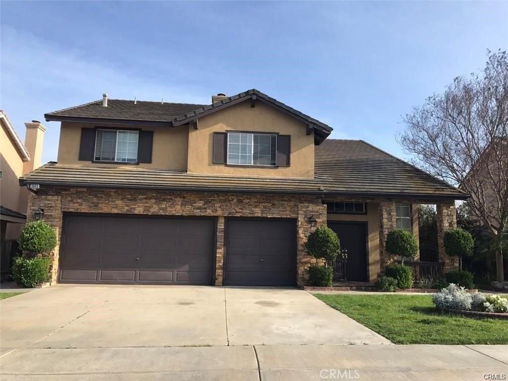 3043 Champion St - Photo 2 of 18