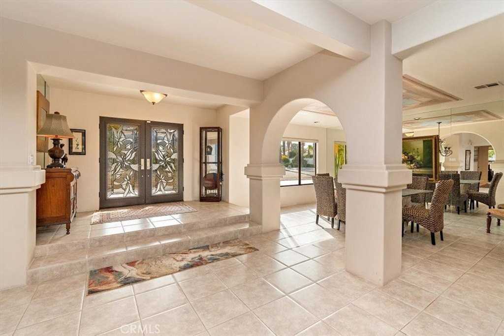 75270 Palm Shadow Dr - Photo 2 of 38