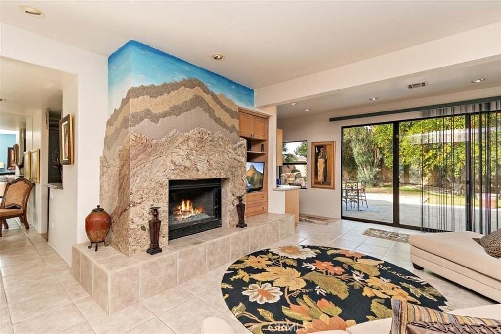 75270 Palm Shadow Dr - Photo 3 of 38