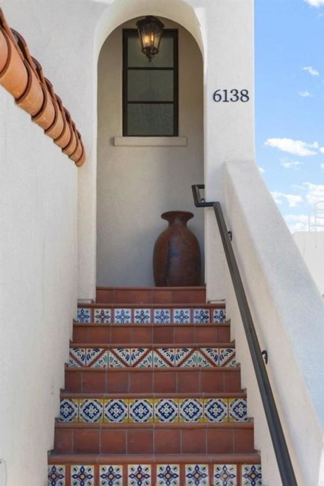 6138 Paseo Delicias - Photo 3 of 12