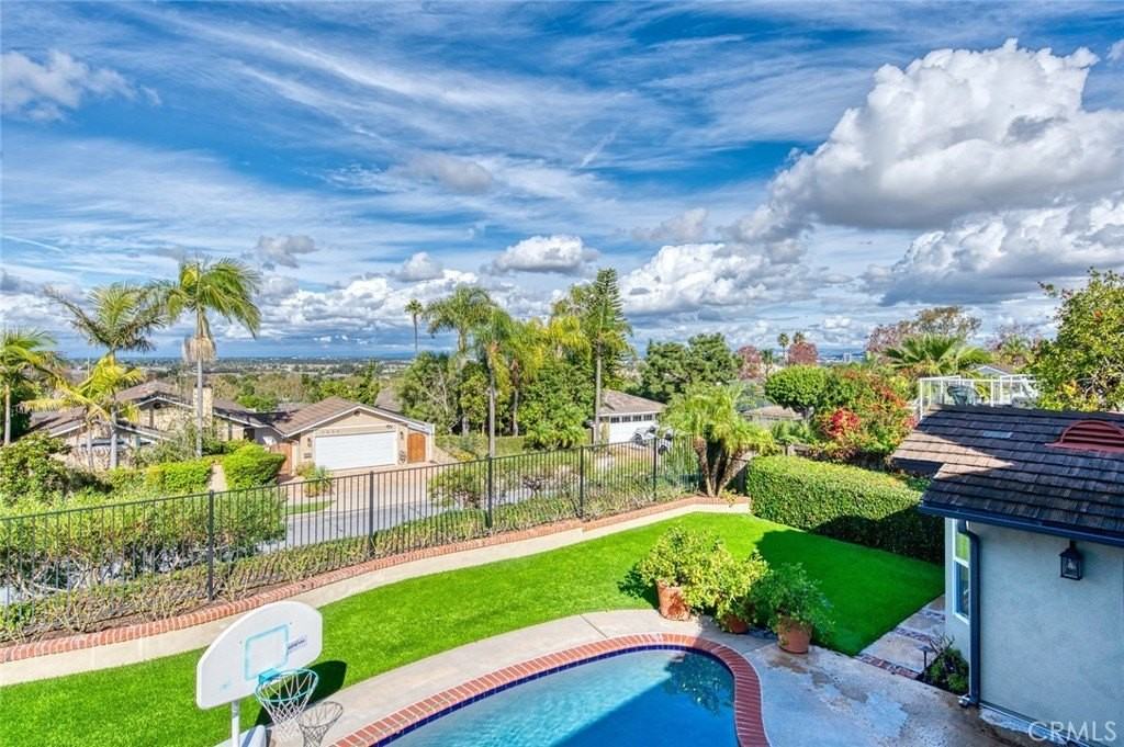 2641 Alta Vista Dr - Photo 6 of 24