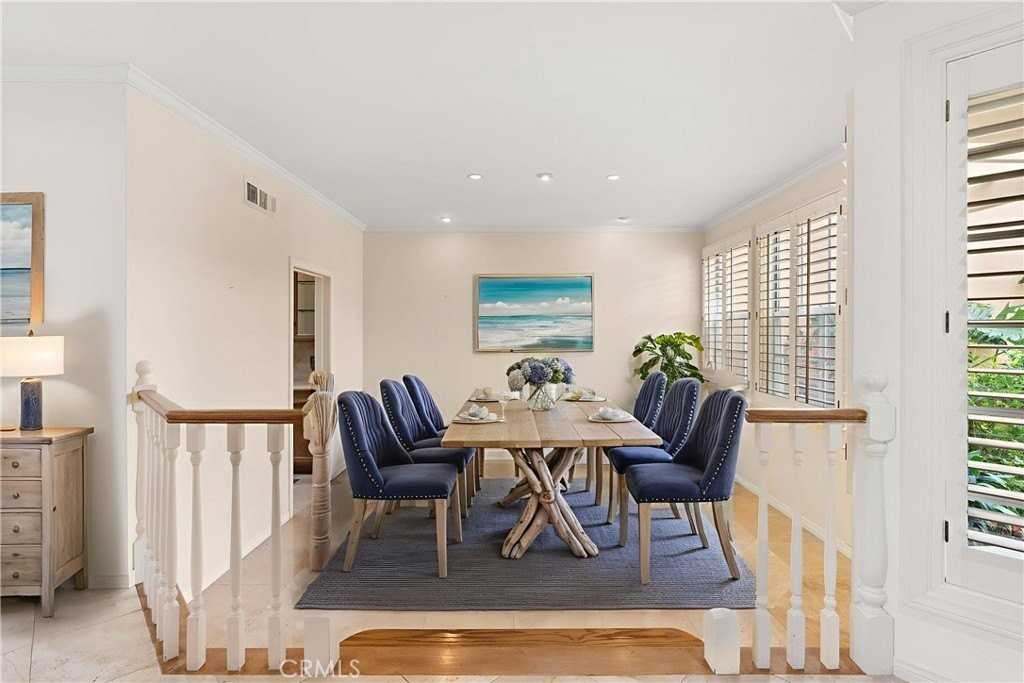 6121 Greenbrier Drive - Photo 3 of 29