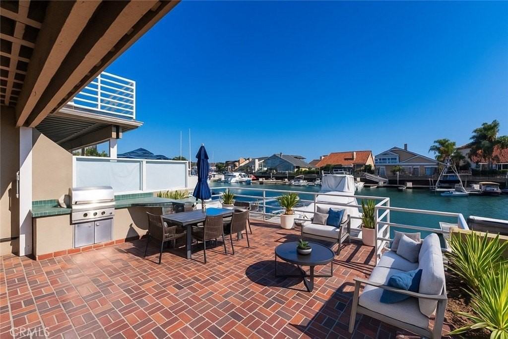 3310 Tempe Dr - Photo 7 of 50