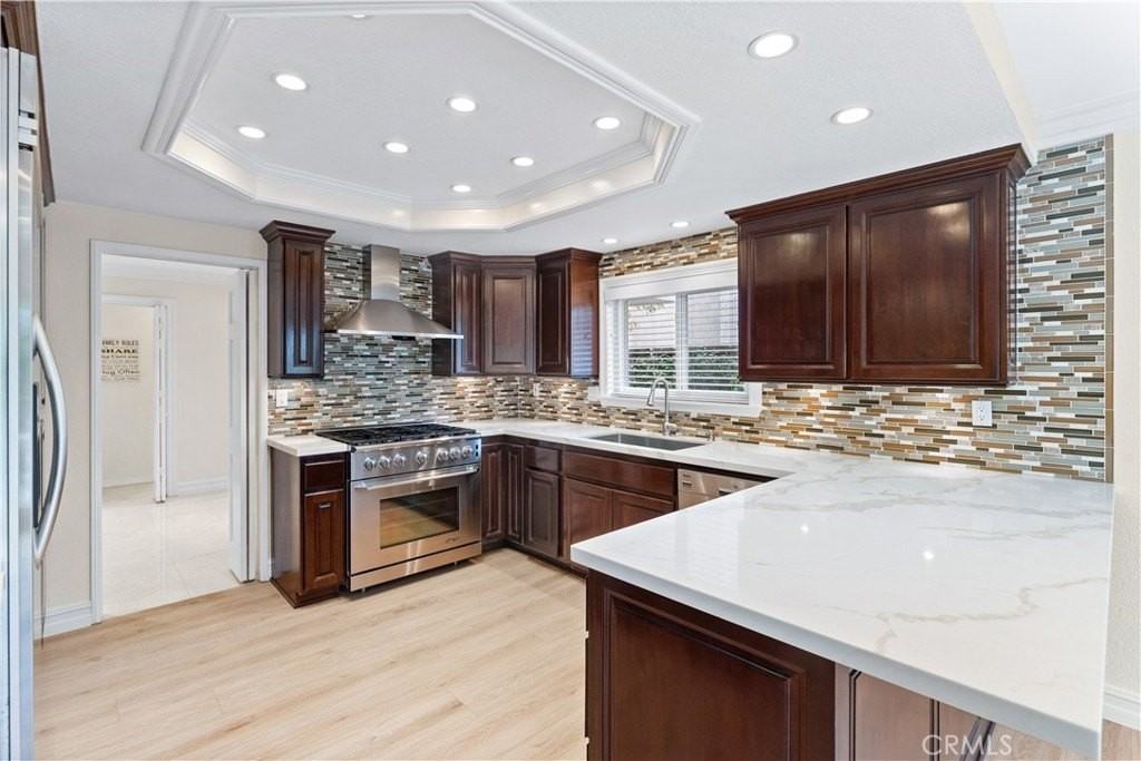 24832 Los Gatos Dr - Photo 6 of 22