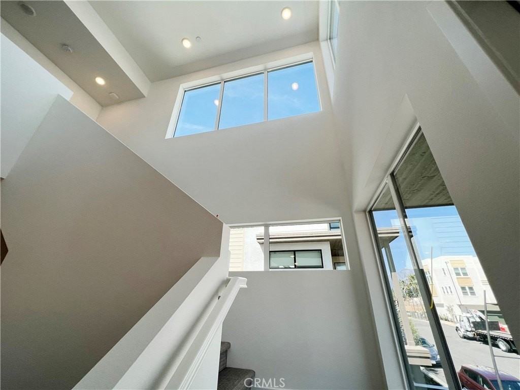 11028 Momentum Dr - Photo 6 of 20