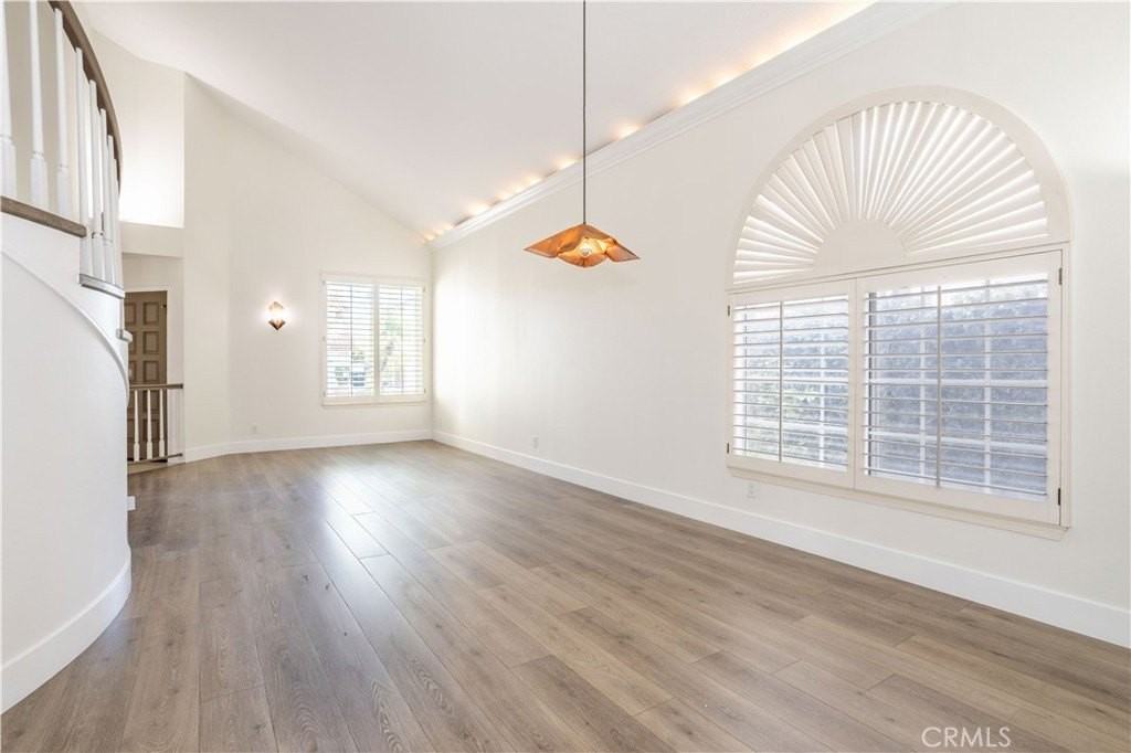 12051 Falcon Crest Way - Photo 7 of 41