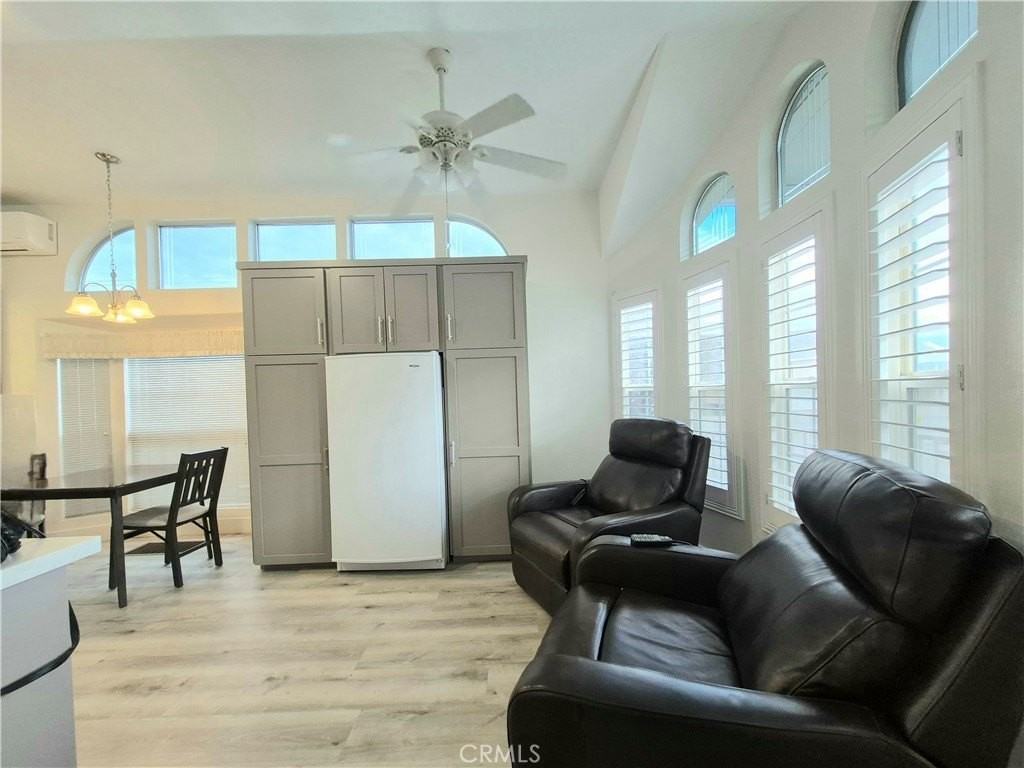 1278 Western Dr - Photo 6 of 21