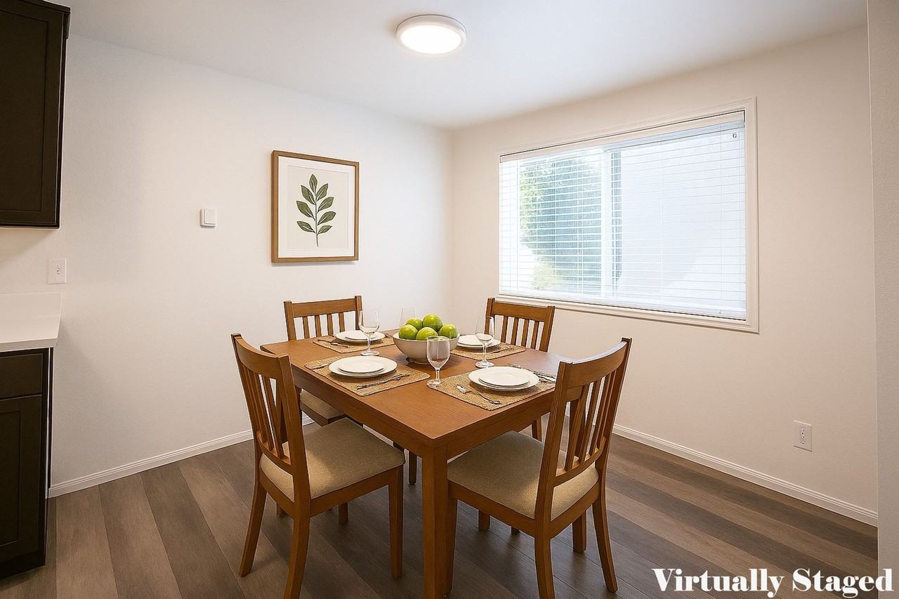 Barclay Square – Where Convenience Meets Community – Up to 1 - Photo 5 of 48