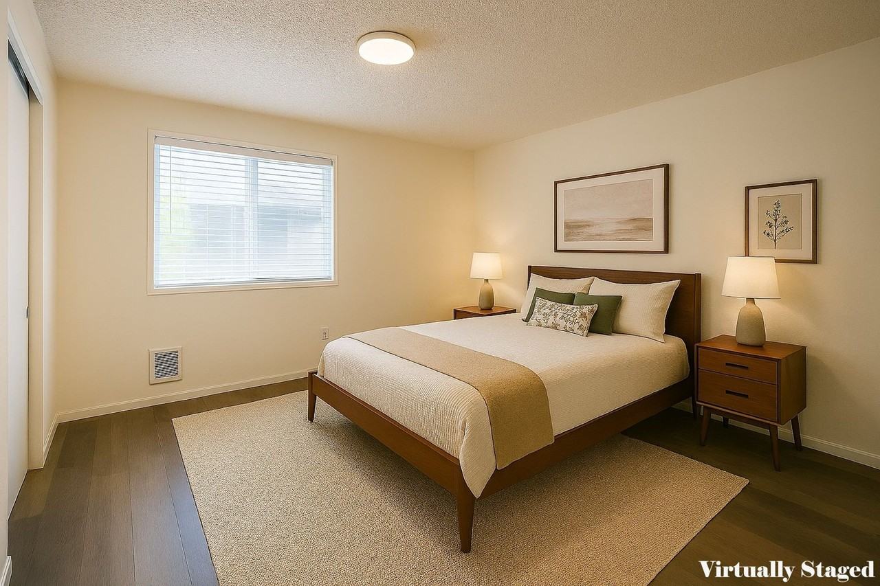 Barclay Square – Where Convenience Meets Community – Up to 1 - Photo 6 of 48