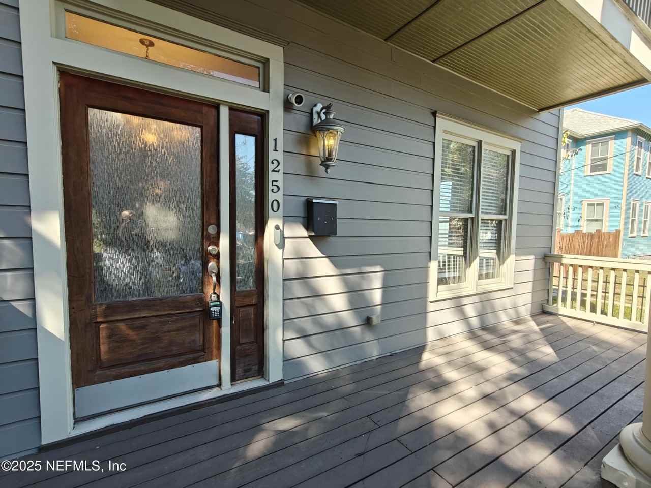 1250 N Liberty St - Photo 6 of 47