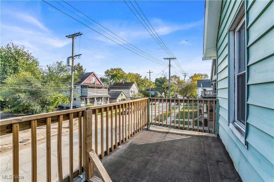 3118 W 30th St Unit 2 #2UP - Photo 4 of 21