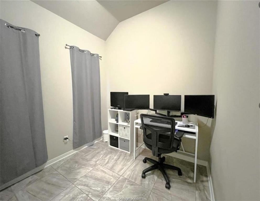 244 Fieldstone Pl - Photo 5 of 20