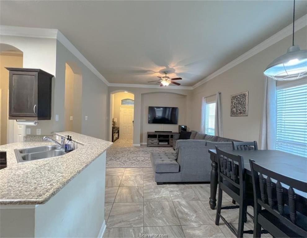 244 Fieldstone Pl - Photo 6 of 20