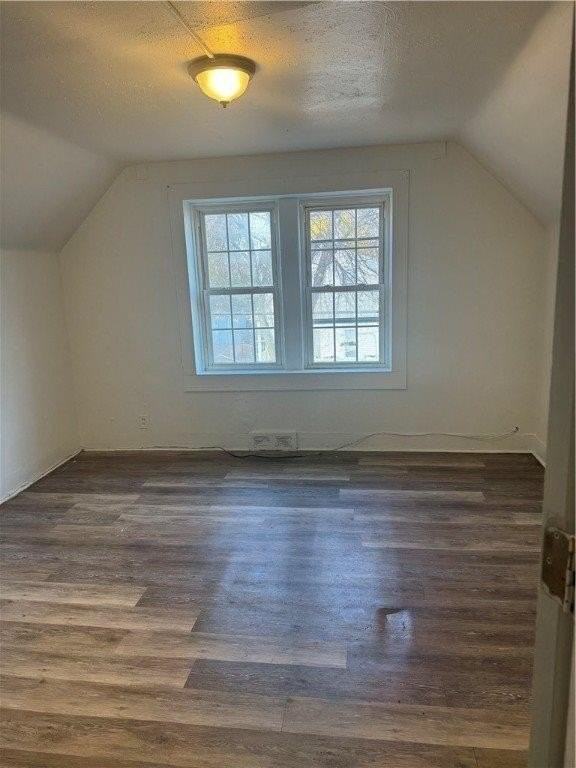 304 1st St - Photo 7 of 12