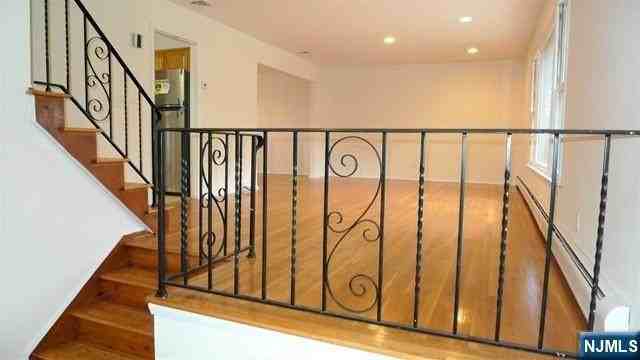 48 Rock Rd - Photo 2 of 23