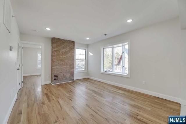 401 Franklin Street - Photo 7 of 13