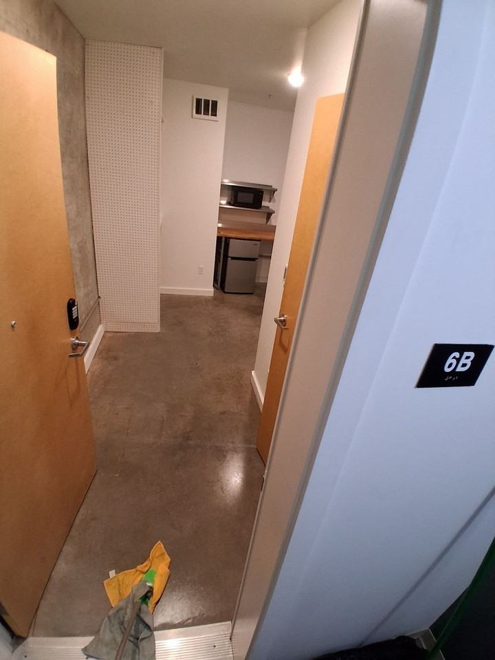 Cozy & Modern Studios Located in the Heart of Ballard - Photo 6 of 23