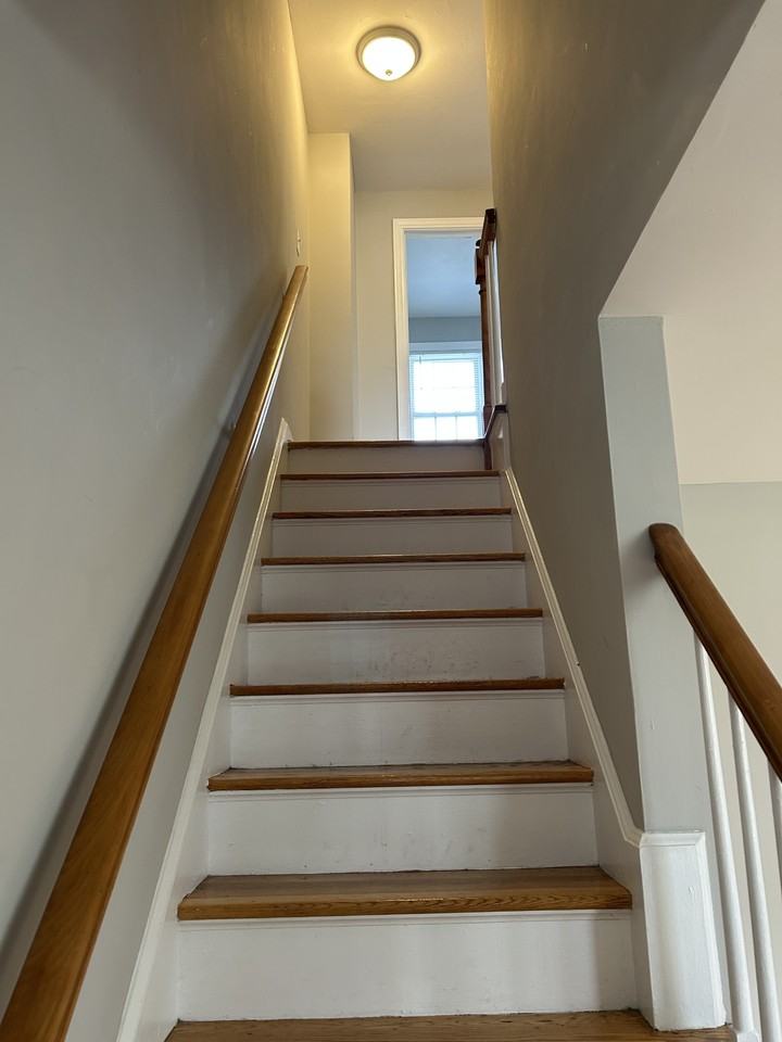 1160-1164 Whitney Avenue - Photo 5 of 12