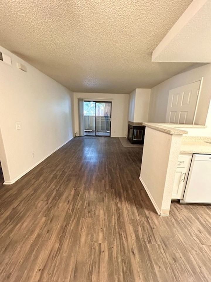 822-Shadow Ridge Apartments - Photo 2 of 17