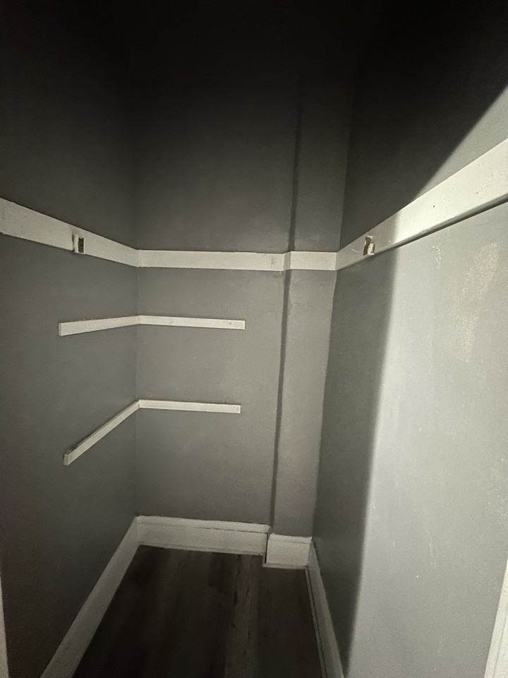 1442 West 101st Street - Photo 4 of 19