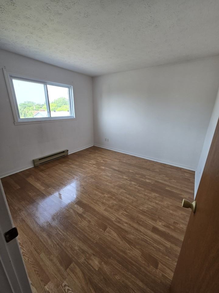 109 Rue Bourgeois #109-5 - Photo 2 of 8