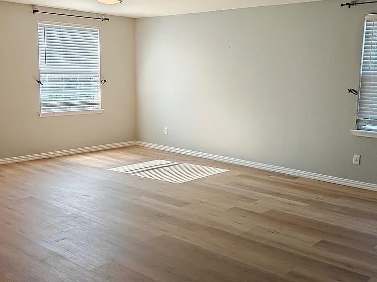 10924 Rankin Drive - Photo 4 of 23