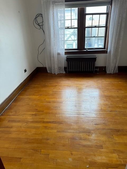 424 Oneida Street Apartment B - Photo 3 of 18