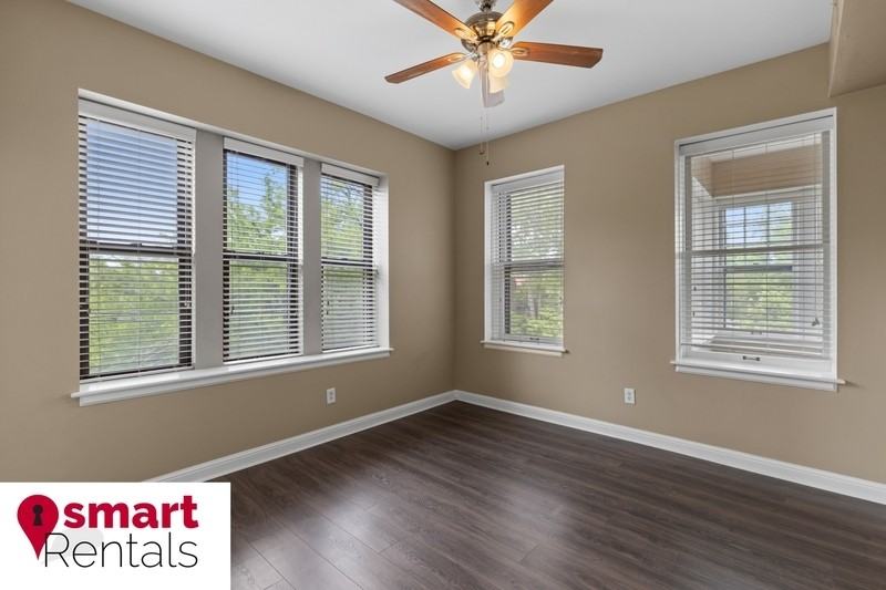 2161 Thurman Avenue - Photo 5 of 22