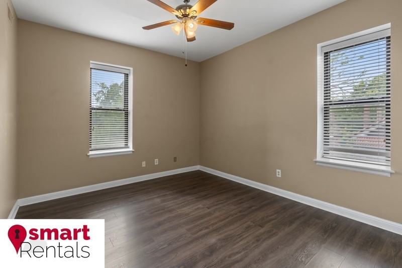 2161 Thurman Avenue - Photo 7 of 22