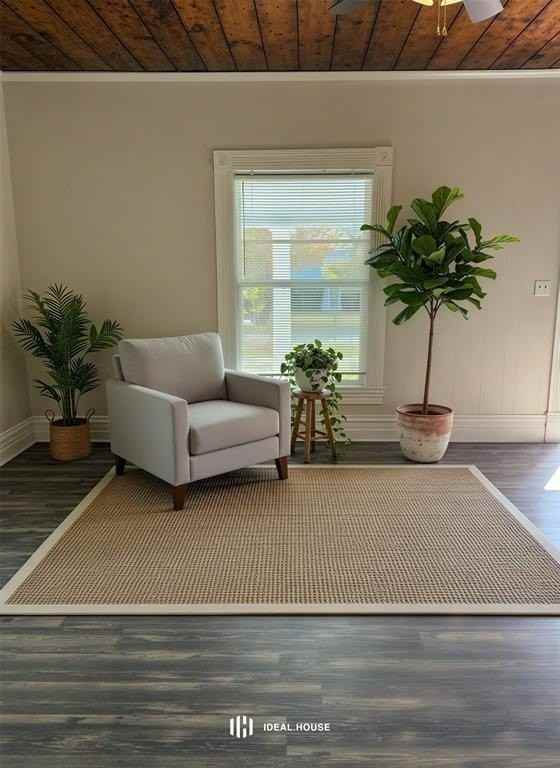 1109 W Main St - Photo 3 of 16