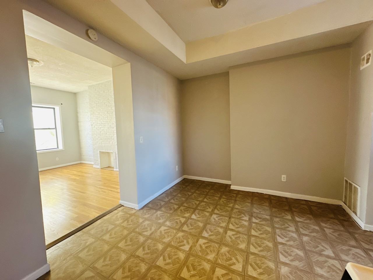 316 North Paca Street - Photo 2 of 8