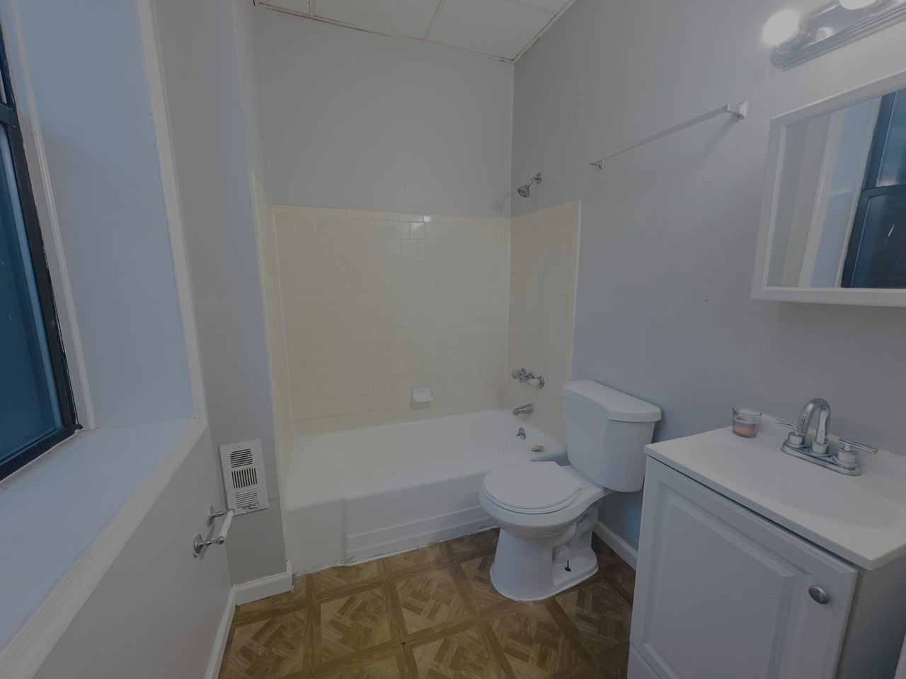 316 North Paca Street - Photo 3 of 8