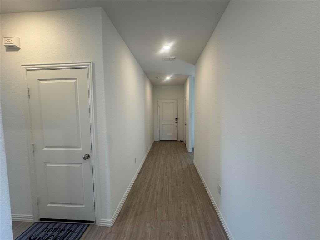 4905 Sagerun Drive - Photo 3 of 25