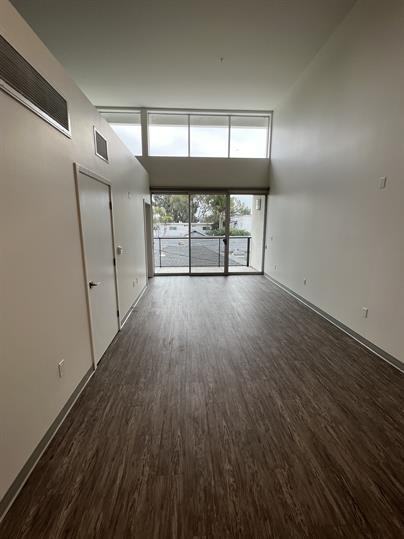 2828 Broadway - Photo 3 of 24