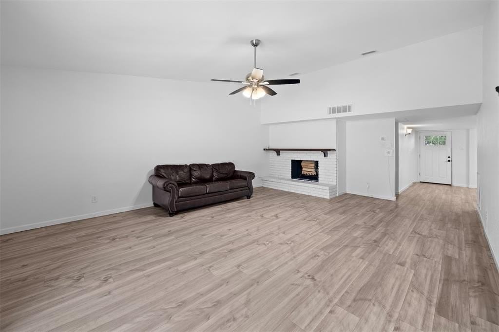 2901 Woodhaven - Photo 6 of 19